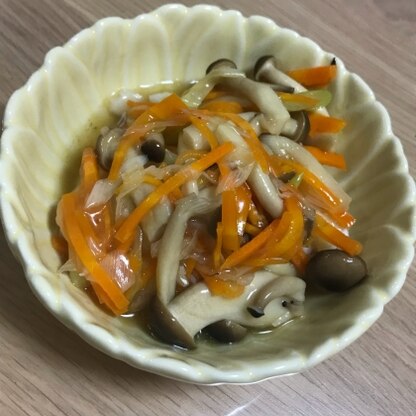 野菜増し増しにしちゃいました笑優しい味付けで美味しかったです